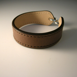 亮采手環 甜巧克 レザーブレスレット 亮采手環 甜巧克 レザーブレスレット