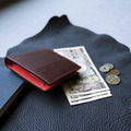 四卡全牛皮零錢袋短皮夾 栗子褐/珍珠紅 二つ折り財布-小銭入付 四卡全牛皮零錢袋短皮夾 栗子褐/珍珠紅 二つ折り財布-小銭入付
