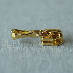 義大利 RACCAGNI 拉鍊頭#033 有自動煞車 金色 義大利 RACCAGNI 拉鍊頭#033 有自動煞車 金色