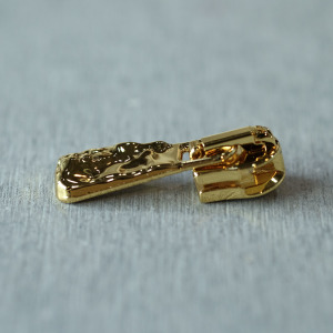 義大利 RACCAGNI 拉鍊頭#116 有自動煞車 金色 義大利 RACCAGNI 拉鍊頭#116 有自動煞車 金色