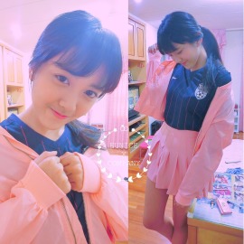 紀欣妤X經典不敗棒球外套(粉) 紀欣妤X經典不敗棒球外套(粉)