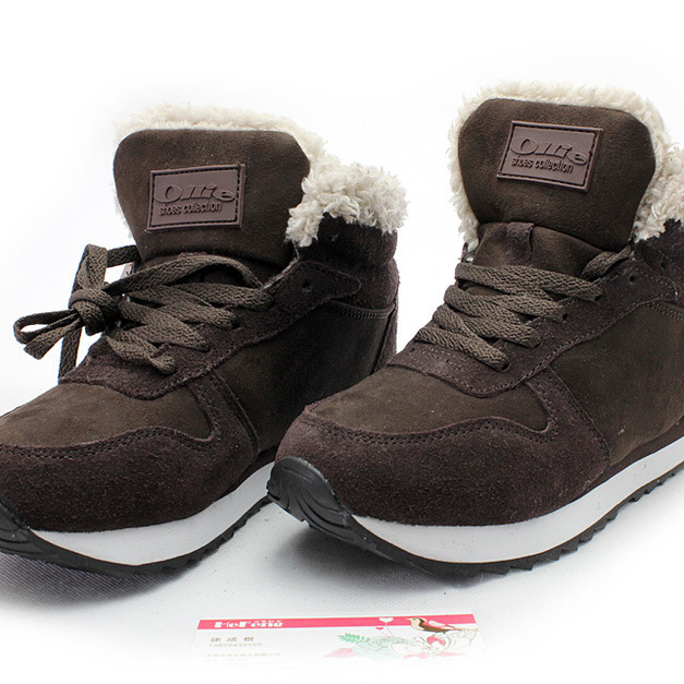 韓國OLLIE時尚加絨加厚羊羔毛真皮內增高短靴雪靴(黑、深棕2色)161201007