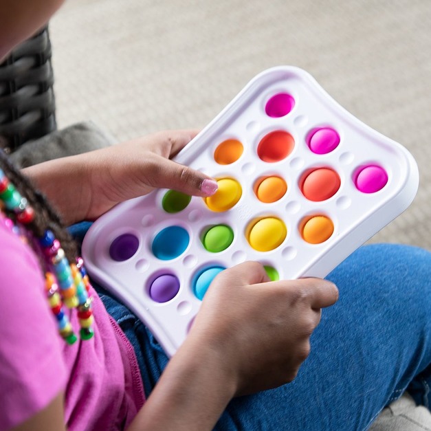 FatBrain趣趣焦慮走 FatBrain趣趣焦慮走