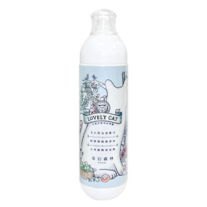 「 寵物友善配方」蘿莉貓 柿單寧空氣消臭噴霧-奇幻森林 300ml 「 寵物友善配方」蘿莉貓 柿單寧空氣消臭噴霧-奇幻森林 300ml