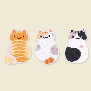 三隻轉頭貓刺繡貼 三隻轉頭貓刺繡貼