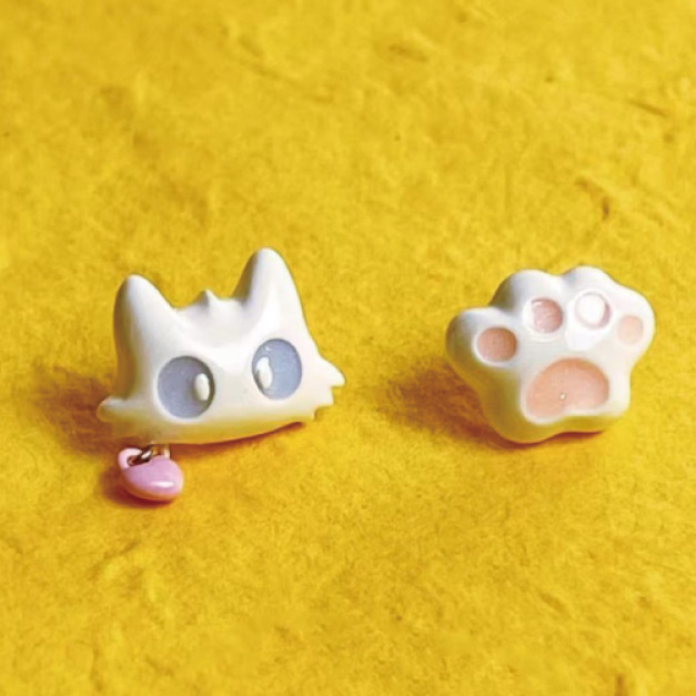 夢幻貓咪爪子耳環一對 夢幻貓咪爪子耳環一對