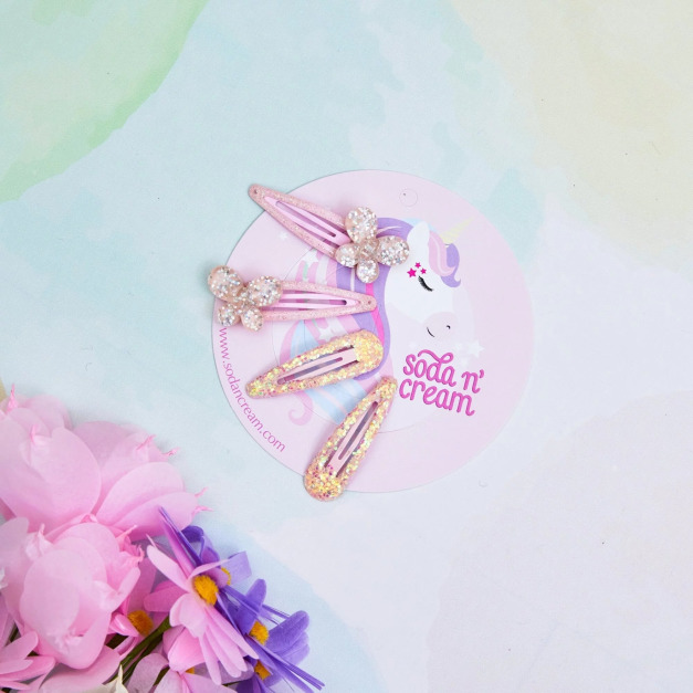 【soda n' cream】夢幻飾品-髮夾-魔幻蝴蝶/蝴蝶戀戀/蝴蝶翩翩/蝴蝶飛飛(四款可選-一組共3個髮夾/如遇商品缺貨則隨機出貨不挑款)) 【soda n' cream】夢幻飾品-髮夾-魔幻蝴蝶/蝴蝶戀戀/蝴蝶翩翩/蝴蝶飛飛(四款可選-一組共3個髮夾/如遇商品缺貨則隨機出貨不挑款))