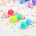 【soda n' cream】夢幻飾品-髮夾-Pom Pom小泡泡糖(兩色可選/一組共3個髮夾/如遇商品缺貨則隨機出貨不挑款)_1 【soda n' cream】夢幻飾品-髮夾-Pom Pom小泡泡糖(兩色可選/一組共3個髮夾/如遇商品缺貨則隨機出貨不挑款)_1