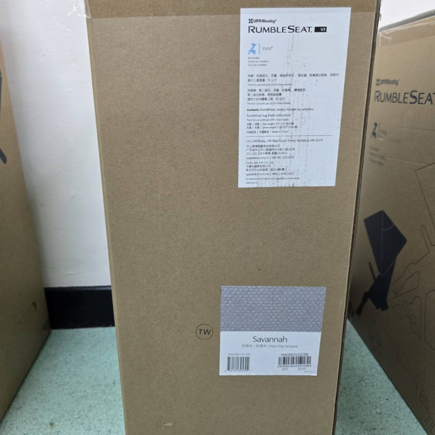 【嬰兒推車配件-樣品】UPPAbaby_VISTA V3 摺疊/擴展座椅(顏色隨機-黑灰/黑色啞光/珍珠灰-如有喜歡顏色可備註留言給店長,我們會盡可能安排,最終不挑款) 【嬰兒推車配件-樣品】UPPAbaby_VISTA V3 摺疊/擴展座椅(顏色隨機-黑灰/黑色啞光/珍珠灰-如有喜歡顏色可備註留言給店長,我們會盡可能安排,最終不挑款)