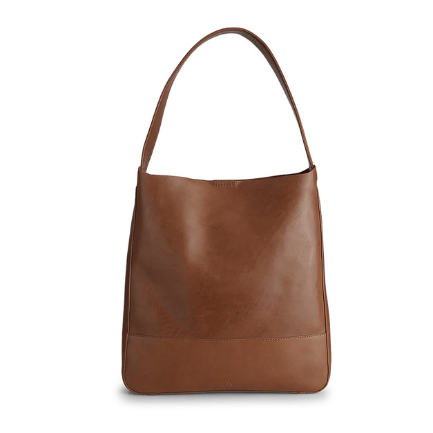 MARKBERG Shelby 丹麥手工牛皮個性謝爾比側肩包 腋下包 手提包 托特包 (栗木棕) MARKBERG Shelby 丹麥手工牛皮個性謝爾比側肩包 腋下包 手提包 托特包 (栗木棕)