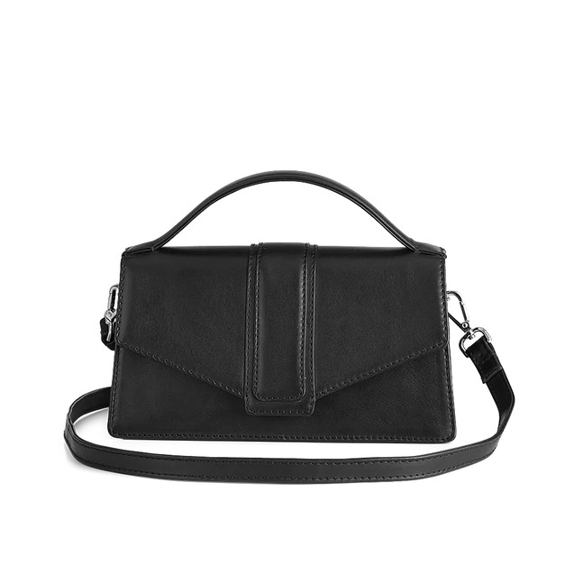 MARKBERG Zoe 丹麥手工牛皮典雅側肩包 肩背包 斜背包 手提包 (極簡黑) MARKBERG Zoe 丹麥手工牛皮典雅側肩包 肩背包 斜背包 手提包 (極簡黑)