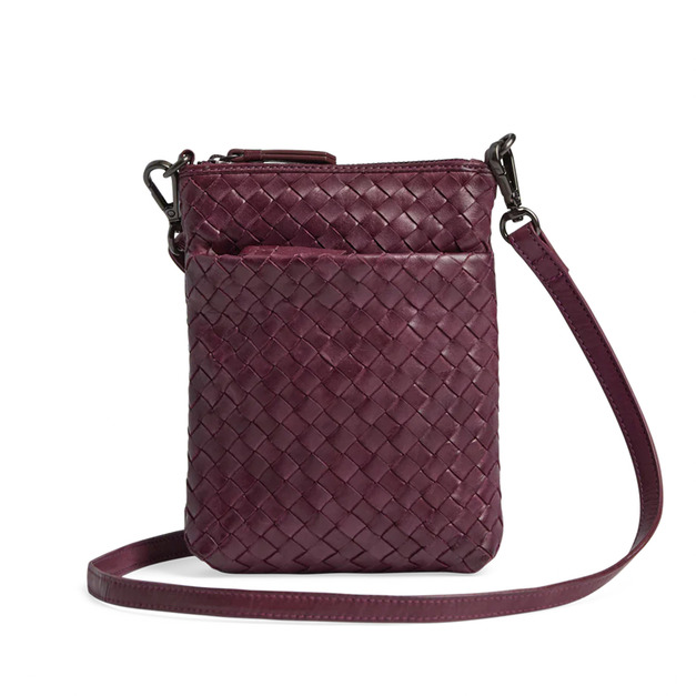 MARKBERG Maia 丹麥手工牛皮個性編織瑪雅手機包 隨行包 肩背包 斜背包 側肩包 (編織勃根地紅) MARKBERG Maia 丹麥手工牛皮個性編織瑪雅手機包 隨行包 肩背包 斜背包 側肩包 (編織勃根地紅)