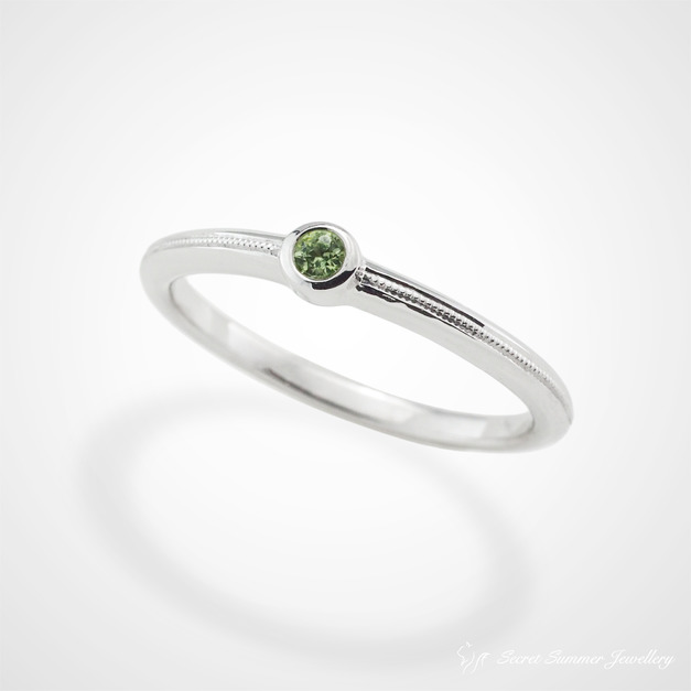 手工925純銀x天然寶石【生日石系列】現代古董風滾珠戒指 / 尾戒 手工925純銀x天然寶石【生日石系列】現代古董風滾珠戒指 / 尾戒