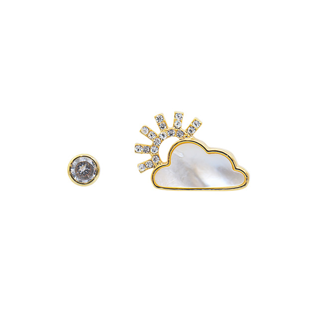 耳環 鋼針 晴時多雲 貝殼 水鑽 不對稱 單顆水鑽 耳釘 微醺.禮物 (可改耳夾) 耳環 鋼針 晴時多雲 貝殼 水鑽 不對稱 單顆水鑽 耳釘 微醺.禮物 (可改耳夾)
