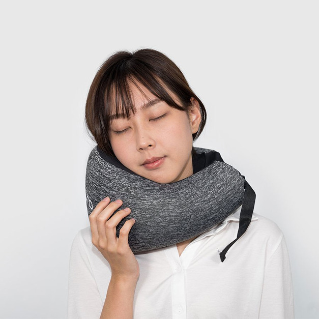 360 度的環狀支撐 側趴仰躺腰靠各式姿勢都好睡|【unclesign尢口】UNO™ 頸枕(Rough)(4色)