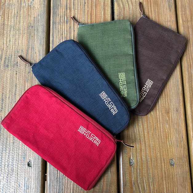 【南方設計】 拉鍊文具收納袋 (四色可選)