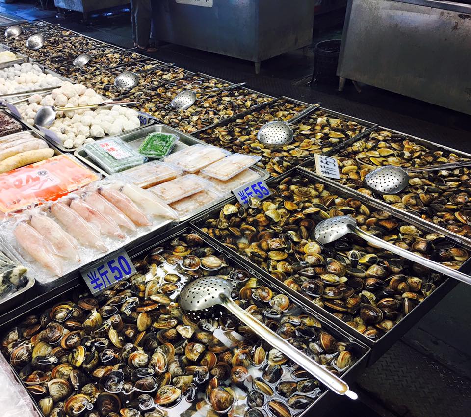 細心吐沙後的蛤蠣