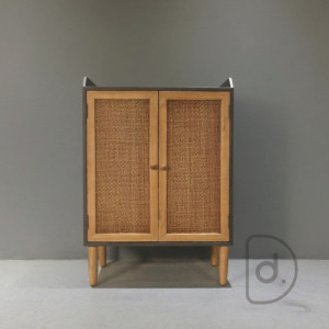 藤門邊櫃 - 老式復古設計 藤編藝術  矮櫃邊櫃 藤門邊櫃 - 老式復古設計 藤編藝術  矮櫃邊櫃