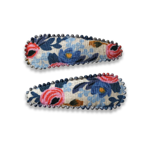 Joan 碎花布面髮夾(L) 1組2入AZJJ-121-RPC Joan 碎花布面髮夾(L) 1組2入AZJJ-121-RPC