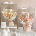 奶霜柔語萌熊永生花束禮盒(附正版收藏玩偶) 奶霜柔語萌熊永生花束禮盒(附正版收藏玩偶)