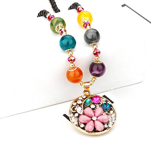 華麗波希米亞貴族超吸睛長項鍊-粉色圓牌小花 live 華麗波希米亞貴族超吸睛長項鍊-粉色圓牌小花 live