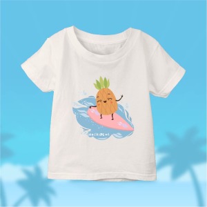 鳳梨妹衝浪趣 T恤-小孩款 鳳梨妹衝浪趣 T恤-小孩款