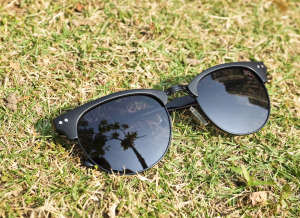 2is MarchE 太陽眼鏡 偏光│眉架半框│黑色│抗UV400 2is MarchE 太陽眼鏡 偏光│眉架半框│黑色│抗UV400