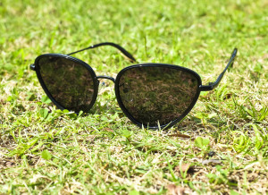 2is AilaD 太陽眼鏡 偏光│三角形框│黑色│抗UV400 2is AilaD 太陽眼鏡 偏光│三角形框│黑色│抗UV400