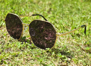 2is AdenD 太陽眼鏡│多角形框│金色│抗UV400 2is AdenD 太陽眼鏡│多角形框│金色│抗UV400