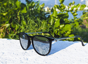 2is MavisS 太陽眼鏡 偏光│百搭梨形墨鏡│銀色│抗UV400 2is MavisS 太陽眼鏡 偏光│百搭梨形墨鏡│銀色│抗UV400