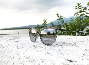 2is AimeG 太陽眼鏡│百變貓眼框│灰色│抗UV400 2is AimeG 太陽眼鏡│百變貓眼框│灰色│抗UV400