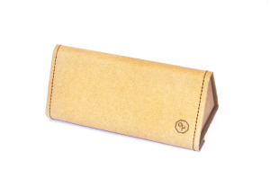 2is Bx03Cp 眼鏡盒 輕便可收納眼鏡盒 三角形 牛皮紙原色 眼鏡盒 2is Bx03Cp 眼鏡盒 輕便可收納眼鏡盒 三角形 牛皮紙原色 眼鏡盒