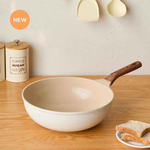 韓國平底不沾煎炒鍋30cm (IH適用/不挑爐具) 韓國平底不沾煎炒鍋30cm (IH適用/不挑爐具)