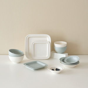 Monde韓國陶瓷碗盤組 藍+白 Monde韓國陶瓷碗盤組 藍+白