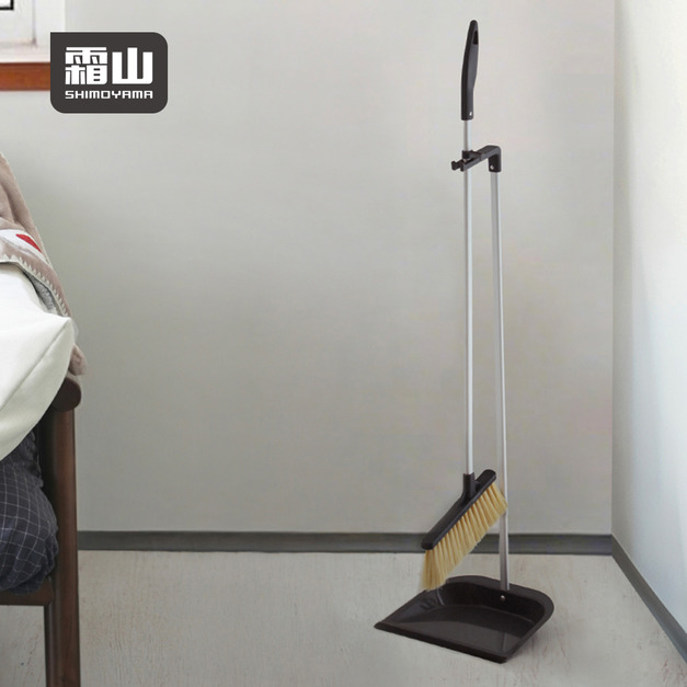 【日本霜山】輕量鋁桿超密集刷毛不揚塵掃把畚斗組 【日本霜山】輕量鋁桿超密集刷毛不揚塵掃把畚斗組