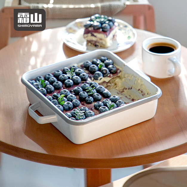 【日本霜山】雙耳深型琺瑯保鮮盒/烤盤-2L (可直火加熱) 【日本霜山】雙耳深型琺瑯保鮮盒/烤盤-2L (可直火加熱)