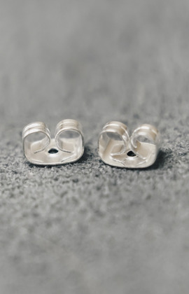 一般耳扣/銀色(5對10個) 一般耳扣/銀色(5對10個)