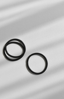 Kava 彈性素面髮圈(黑色3入) Kava 彈性素面髮圈(黑色3入)