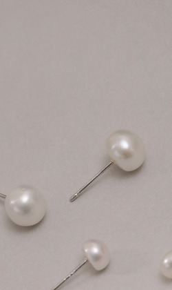 愛過的你。Pearl | 養殖珍珠 | 925純銀耳環 0.7cm (可改夾式耳環)