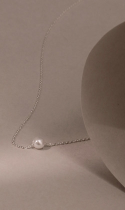 珍事。925純銀珍珠鎖骨鍊