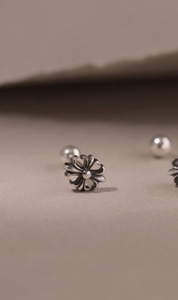 時間的韁轡。925純銀耳環 (單入)