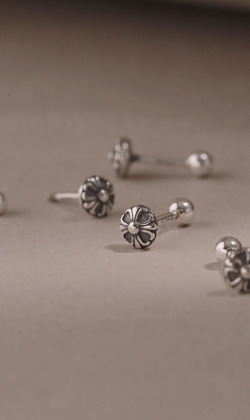 春末。925純銀耳環 (單入)