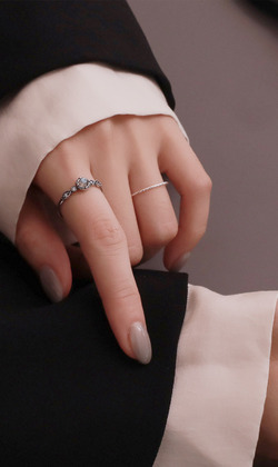 亙古的光。Labradorite | 拉長石 | 925純銀戒指