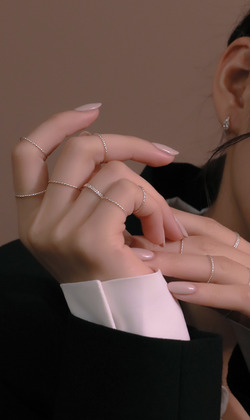 圈套。925純銀線戒