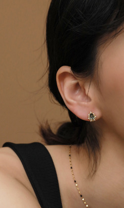 輾轉的相思。貼耳耳環 (可改夾式耳環)