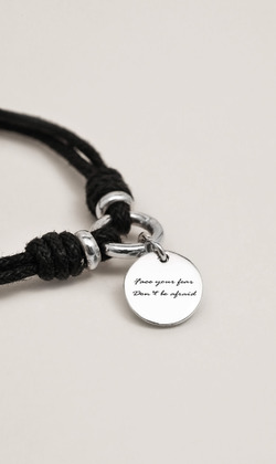 專屬刻字系列|繾綣。925純銀蠟線手鍊