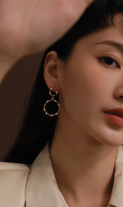 羈絆。垂式耳環