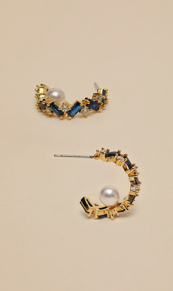 藍天午後。垂式耳環 (可改夾式耳環)