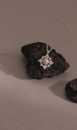 漫。Zircon | 鋯石 | 925純銀鎖骨鍊