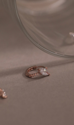 虛幻遠方。Zircon | 鋯石 | 925純銀耳環